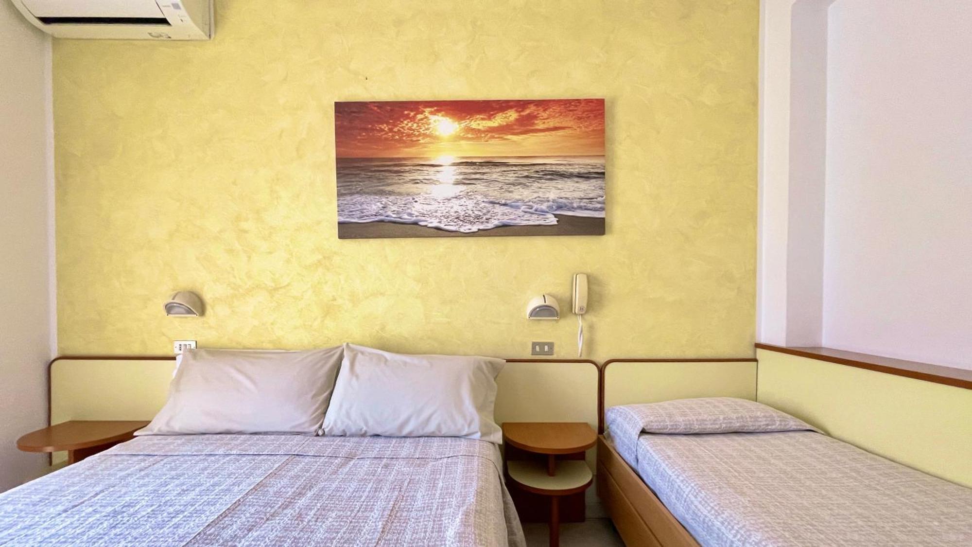 Hotel Zanella Cervia Exterior foto